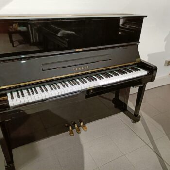 Pianoforte verticale Yamaha U1G Silent
